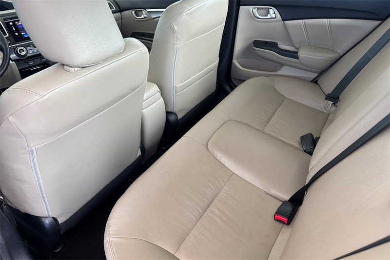 Honda Civic Sedan Vehicle Full-screen Gallery Image 11