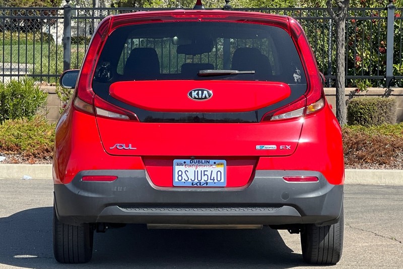 Kia Soul Vehicle Full-screen Gallery Image 05