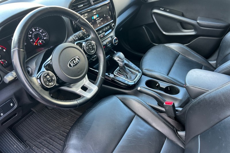 Kia Soul Vehicle Full-screen Gallery Image 10
