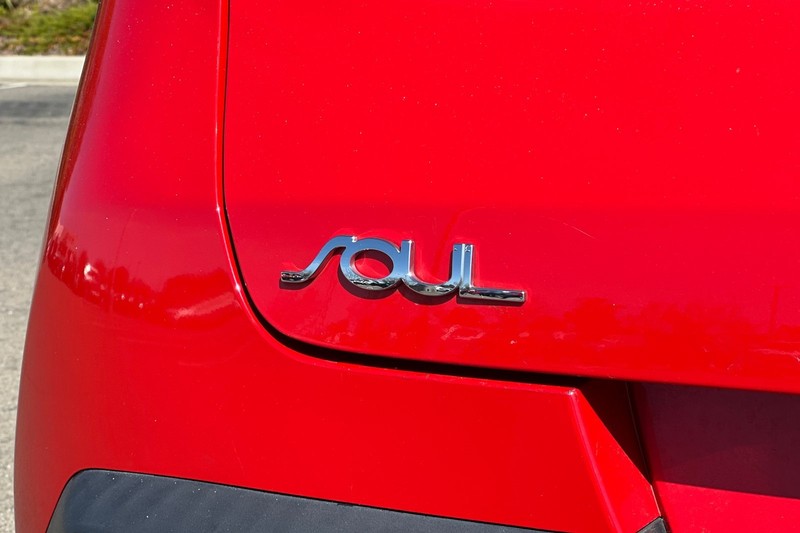 Kia Soul Vehicle Full-screen Gallery Image 46