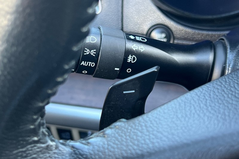 Subaru Outback Vehicle Full-screen Gallery Image 35