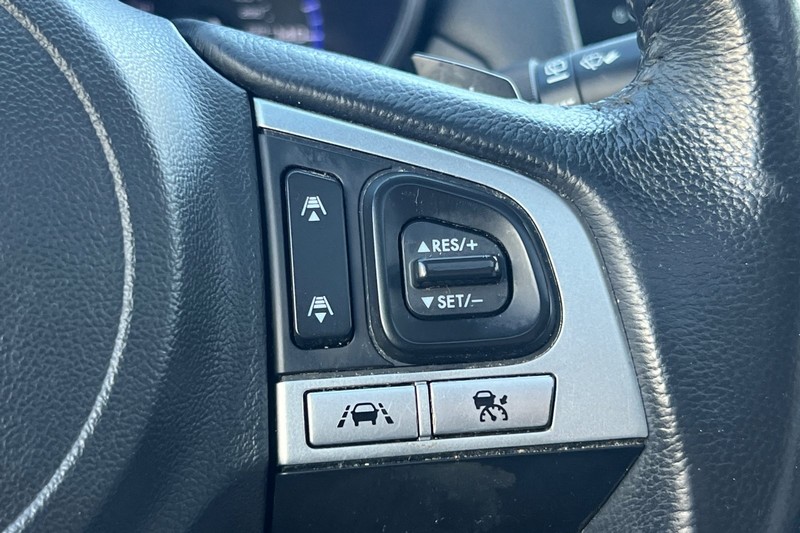 Subaru Outback Vehicle Full-screen Gallery Image 36