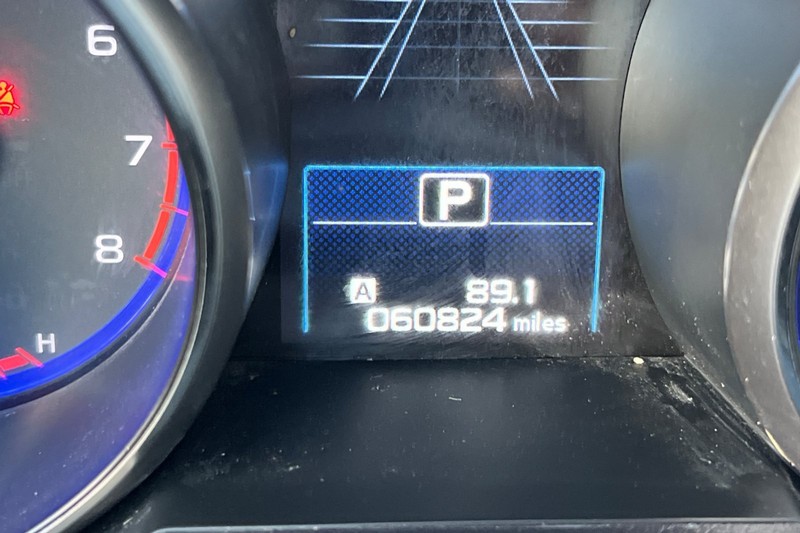 Subaru Outback Vehicle Full-screen Gallery Image 39
