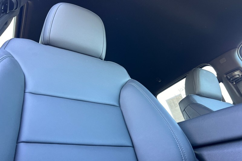 Chevrolet Silverado EV Vehicle Full-screen Gallery Image 20