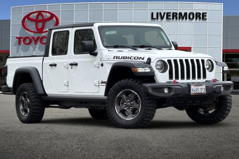 Jeep Gladiator Vehicle Full-screen Gallery Image 02