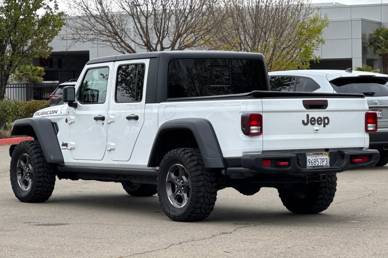 Jeep Gladiator Vehicle Full-screen Gallery Image 06