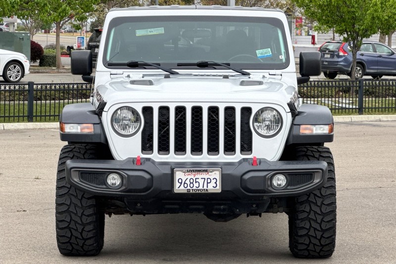 Jeep Gladiator Vehicle Full-screen Gallery Image 09