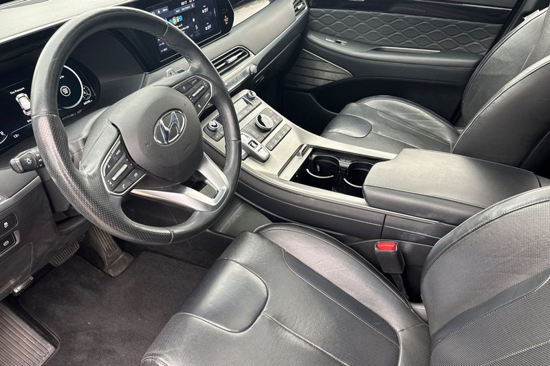 Hyundai Palisade Vehicle Full-screen Gallery Image 10