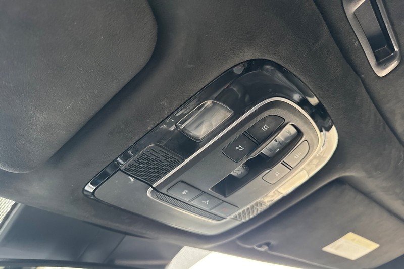 Hyundai Palisade Vehicle Full-screen Gallery Image 24