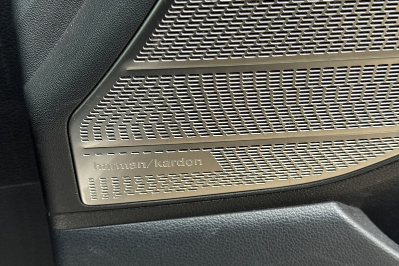 Hyundai Palisade Vehicle Full-screen Gallery Image 46