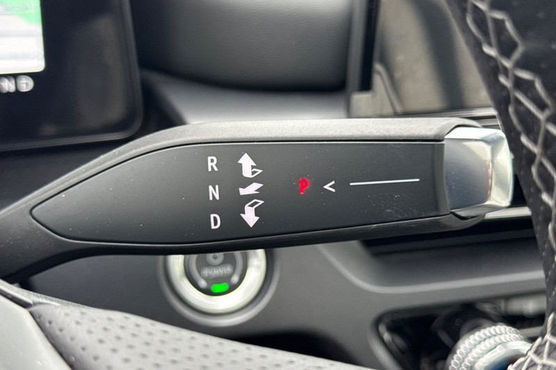 Acura ZDX Vehicle Full-screen Gallery Image 33