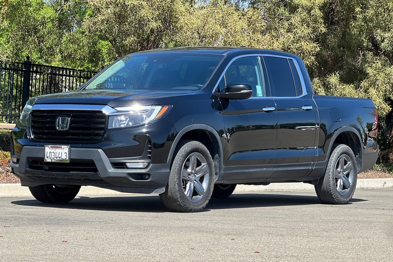 Honda Ridgeline Vehicle Full-screen Gallery Image 08