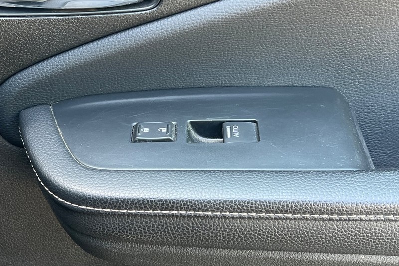 Honda Ridgeline Vehicle Full-screen Gallery Image 21