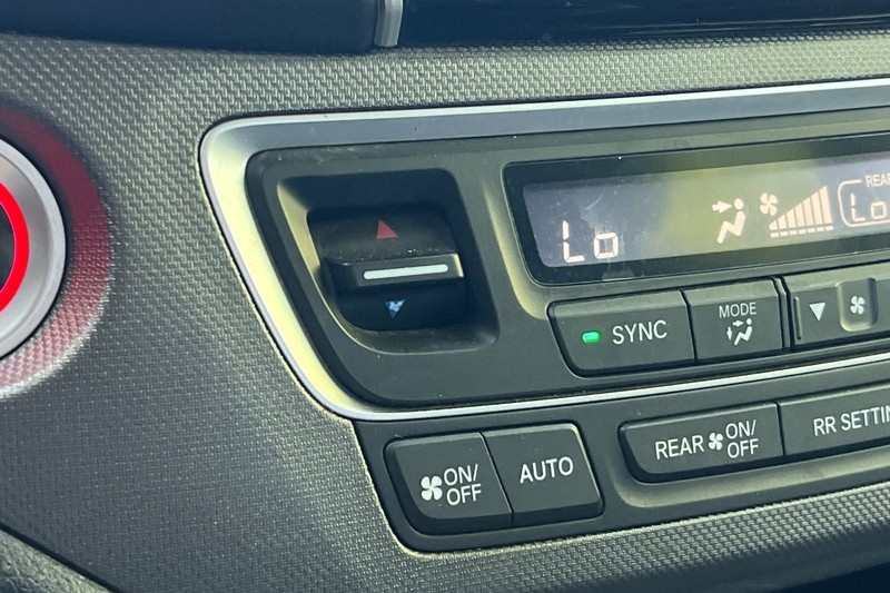 Honda Ridgeline Vehicle Full-screen Gallery Image 28