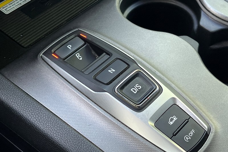 Honda Ridgeline Vehicle Full-screen Gallery Image 32