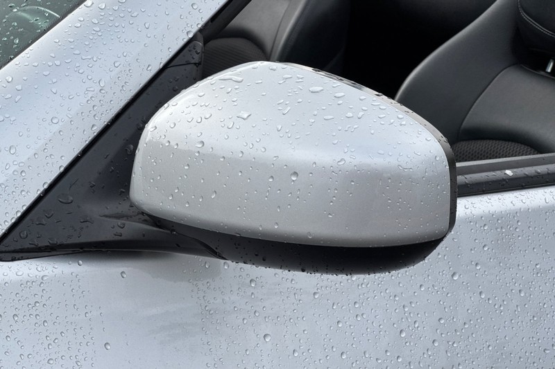 Nissan 370Z Vehicle Full-screen Gallery Image 49