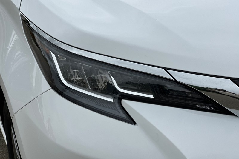 Toyota Sienna Vehicle Full-screen Gallery Image 44