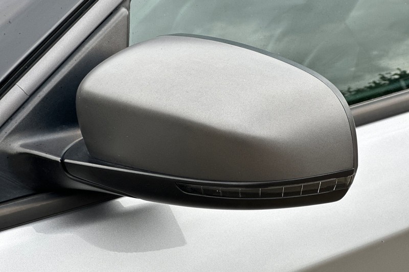 Jeep Compass Vehicle Full-screen Gallery Image 49