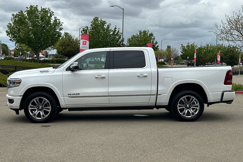 Ram 1500 Vehicle Full-screen Gallery Image 07