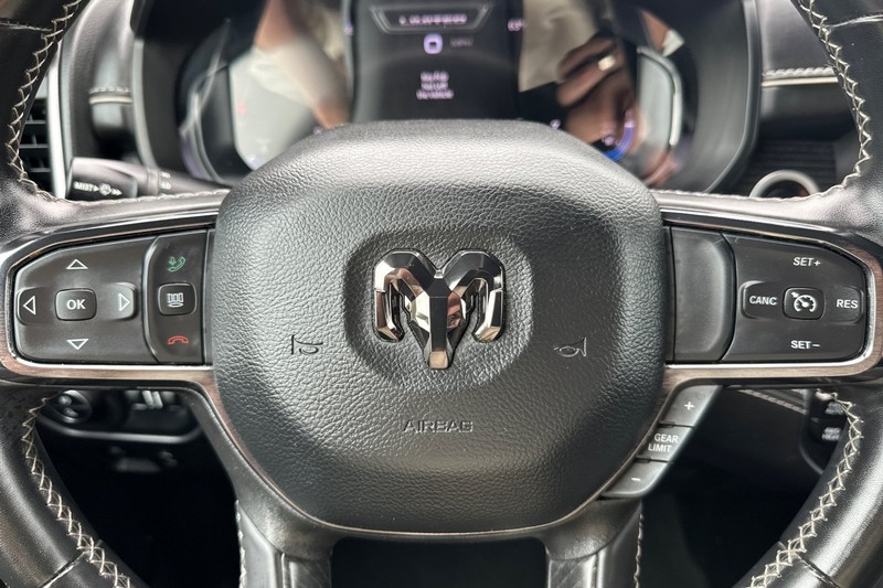 Ram 1500 Vehicle Full-screen Gallery Image 34