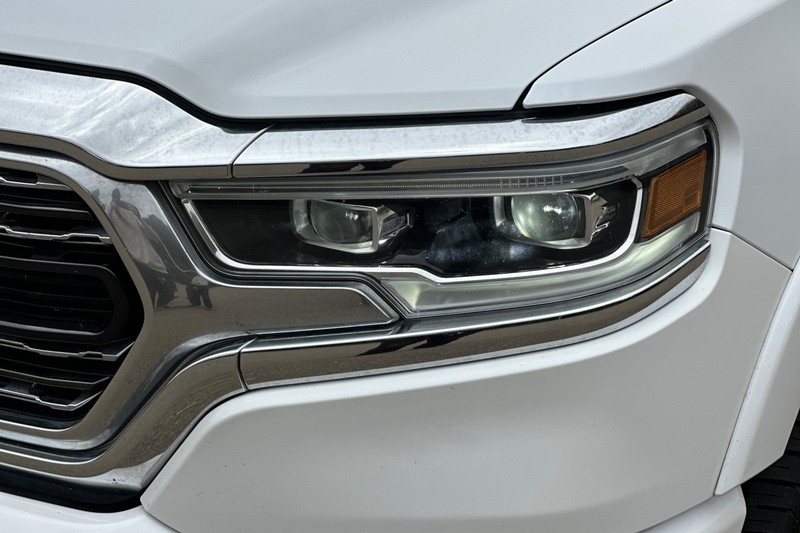 Ram 1500 Vehicle Full-screen Gallery Image 49