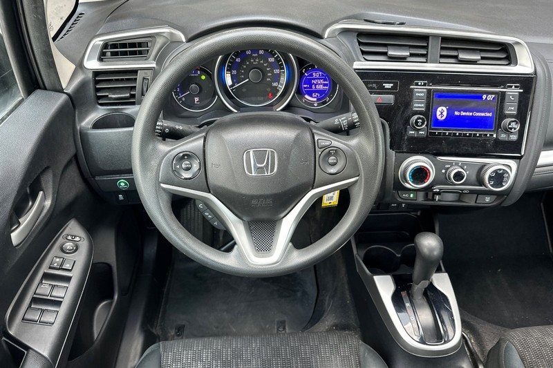 Honda Fit Vehicle Full-screen Gallery Image 16