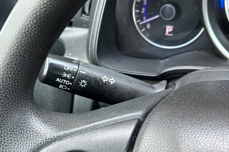 Honda Fit Vehicle Full-screen Gallery Image 36