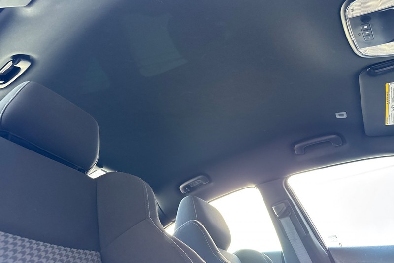 Dodge Charger Vehicle Full-screen Gallery Image 18