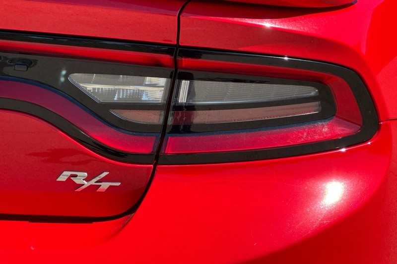 Dodge Charger Vehicle Full-screen Gallery Image 44