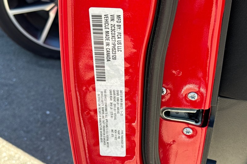 Dodge Charger Vehicle Full-screen Gallery Image 49