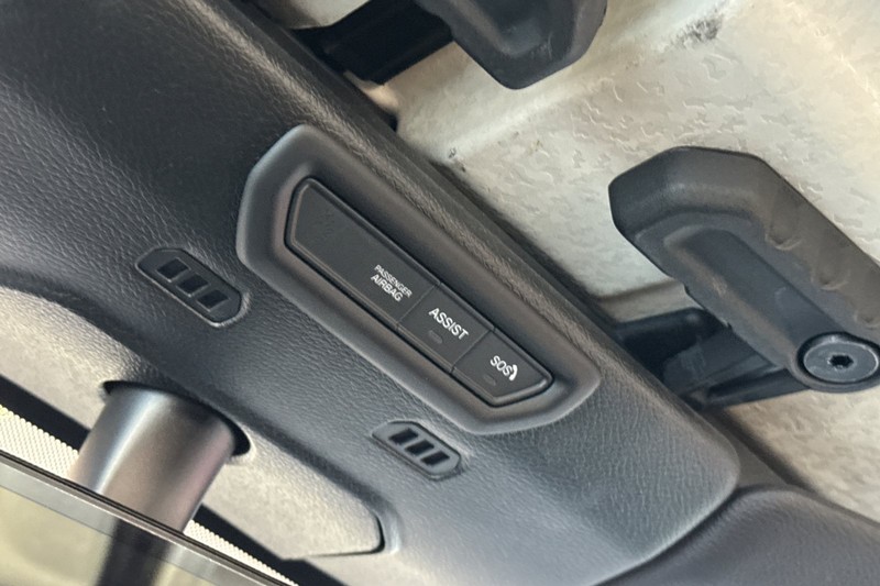 Jeep Gladiator Vehicle Full-screen Gallery Image 23