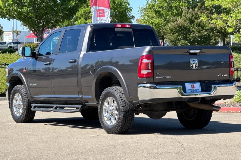 Ram 2500 Vehicle Full-screen Gallery Image 06