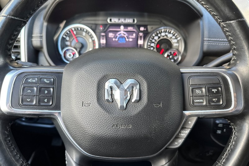 Ram 2500 Vehicle Full-screen Gallery Image 34
