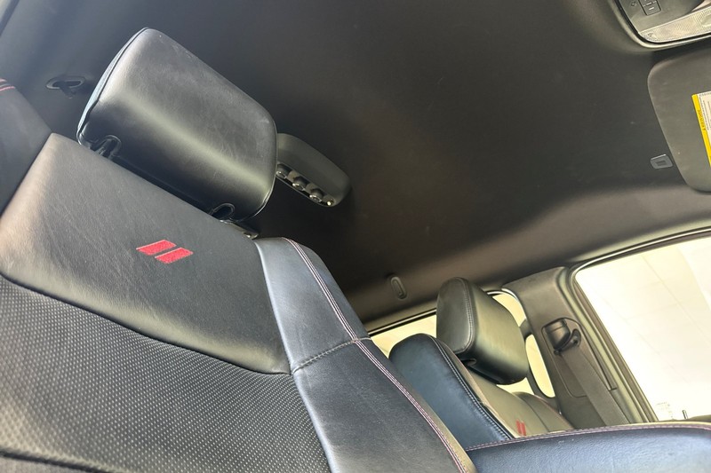 Dodge Durango Vehicle Full-screen Gallery Image 21