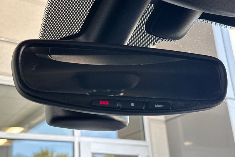 Dodge Durango Vehicle Full-screen Gallery Image 26
