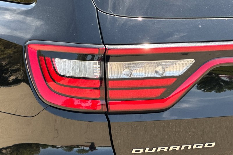 Dodge Durango Vehicle Full-screen Gallery Image 46