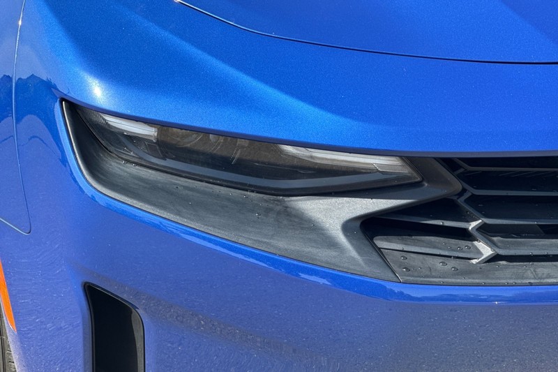 Chevrolet Camaro Vehicle Full-screen Gallery Image 43