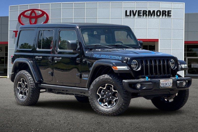Jeep Wrangler 4xe Vehicle Full-screen Gallery Image 02