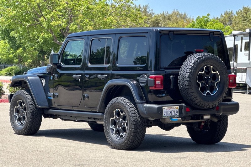 Jeep Wrangler 4xe Vehicle Full-screen Gallery Image 06