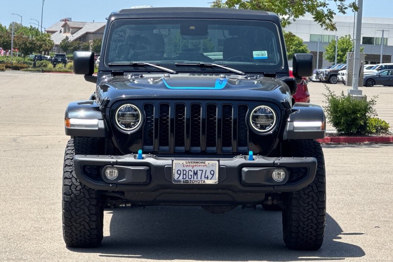 Jeep Wrangler 4xe Vehicle Full-screen Gallery Image 09