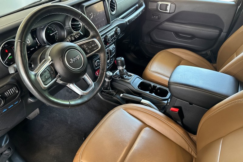 Jeep Wrangler 4xe Vehicle Full-screen Gallery Image 10