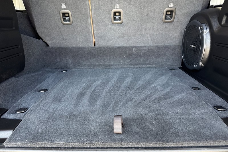 Jeep Wrangler 4xe Vehicle Full-screen Gallery Image 17