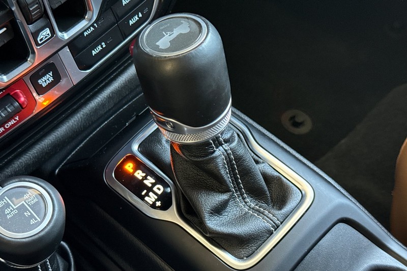 Jeep Wrangler 4xe Vehicle Full-screen Gallery Image 33