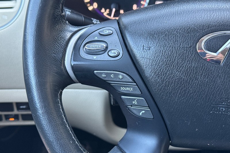 INFINITI QX60 Vehicle Full-screen Gallery Image 38
