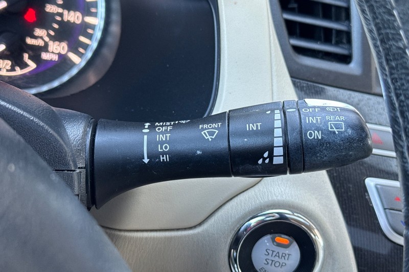 INFINITI QX60 Vehicle Full-screen Gallery Image 41