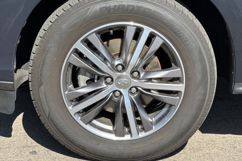 INFINITI QX60 Vehicle Full-screen Gallery Image 46