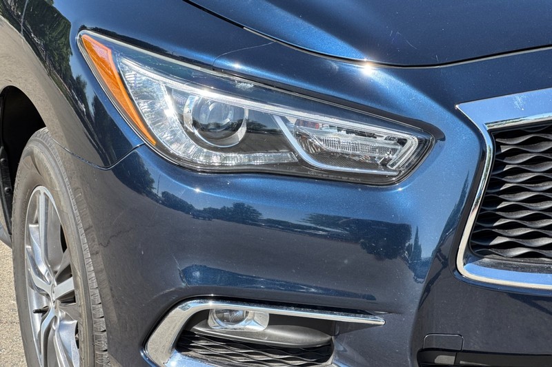 INFINITI QX60 Vehicle Full-screen Gallery Image 47