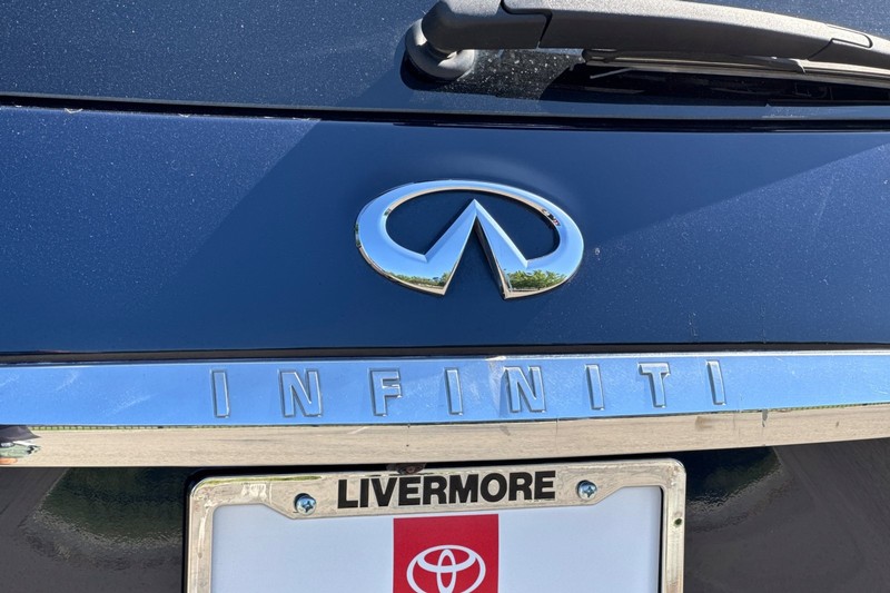 INFINITI QX60 Vehicle Full-screen Gallery Image 50