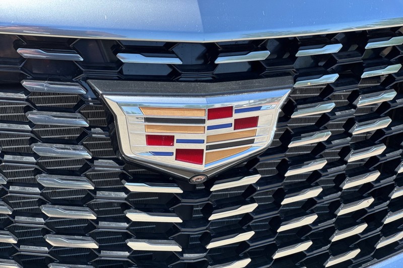 Cadillac XT5 Vehicle Full-screen Gallery Image 50