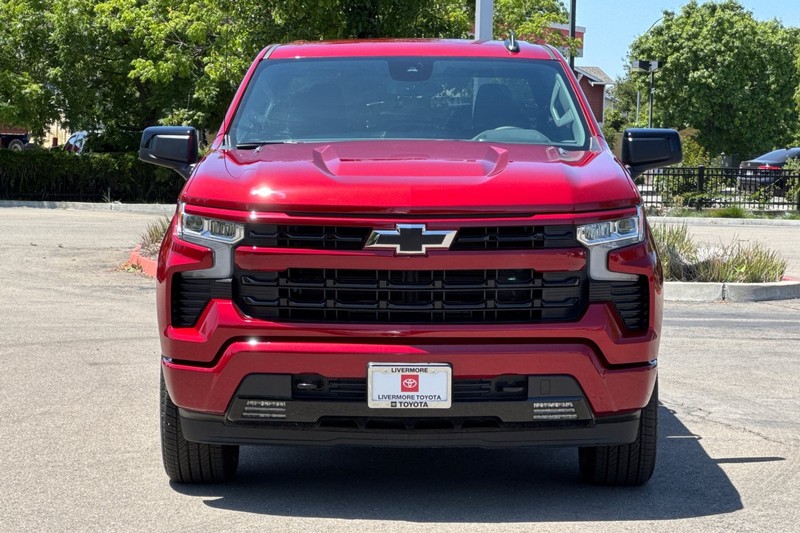 Chevrolet Silverado 1500 Vehicle Full-screen Gallery Image 09